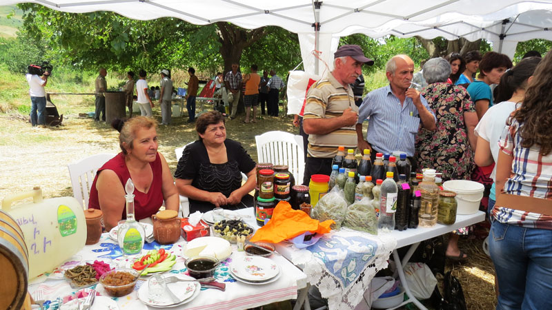 Всё своё, всё домашнее. Всё своё, всё домашнее.