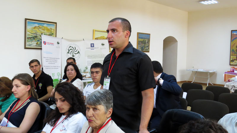 Егише Шарьян журналистская организация Аспарез. Шираз. Егише Шарьян журналистская организация Аспарез. Шираз.