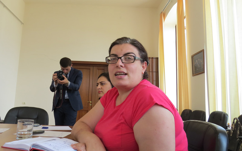 Армине Айрапетян, сотрудник МИДа НКР. Армине Айрапетян, сотрудник МИДа НКР.