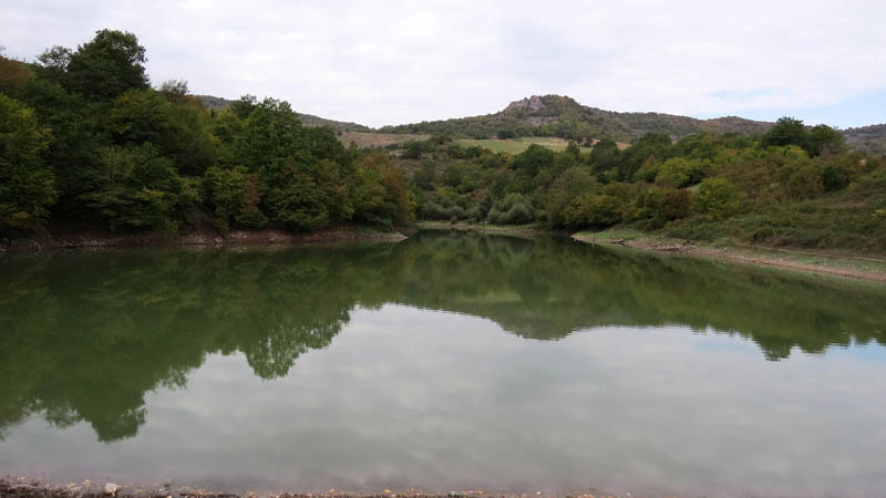 Горное озеро. Горное озеро.