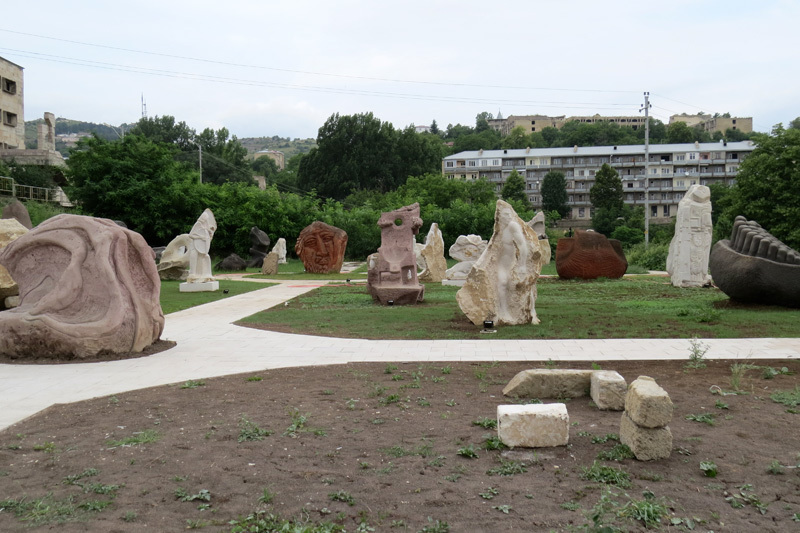 Часть работ с прошлых симпозиумов скульпторов, прошедших в г.Шуши.