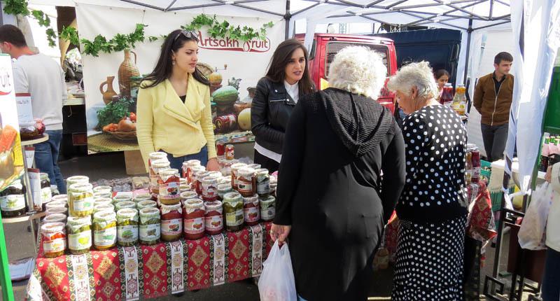  Вкуснейшая продукция фирмы "Арцах фрут".